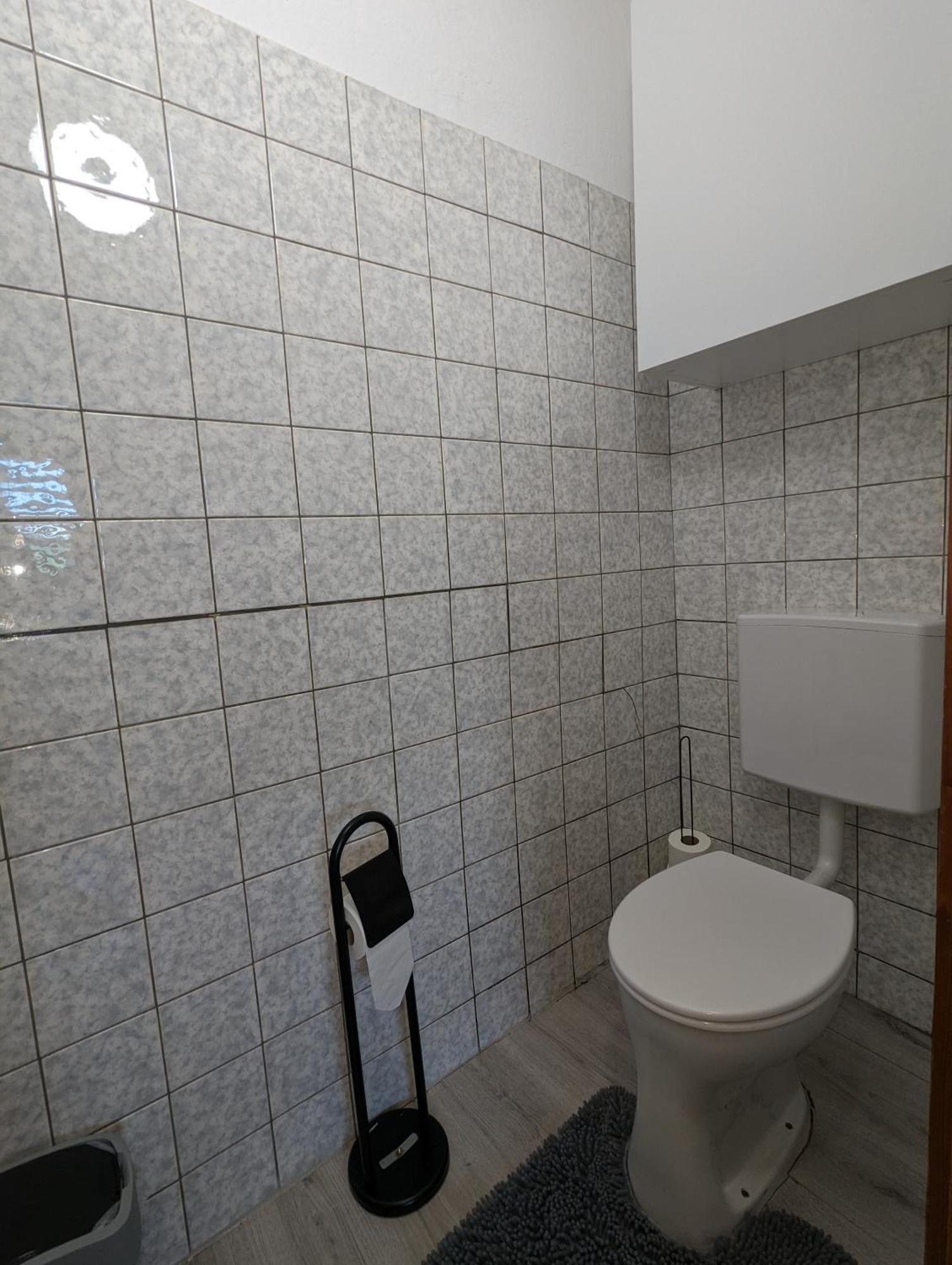 Lovely Studio With Free Parking On Premisis Asten Exterior foto