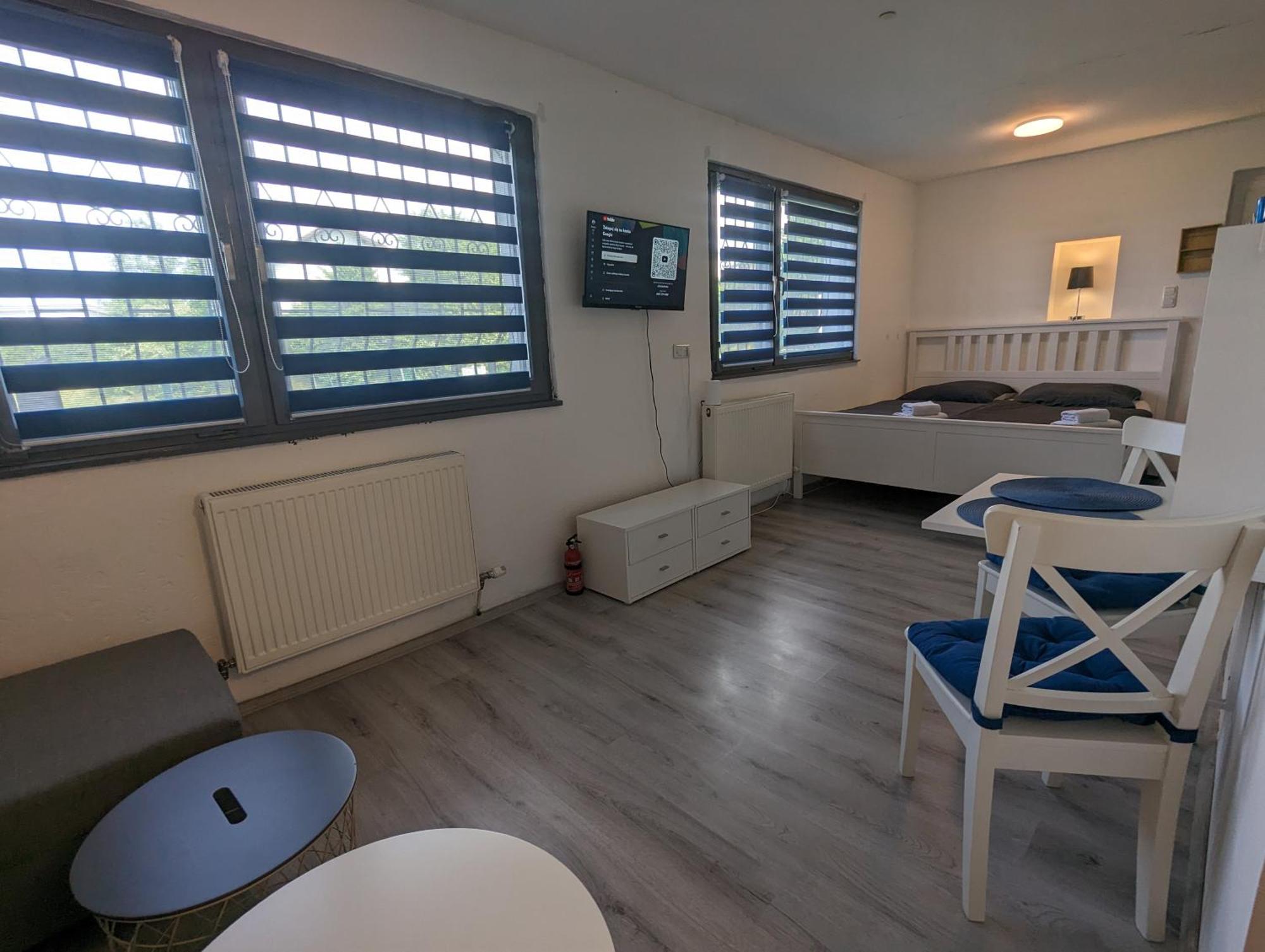 Lovely Studio With Free Parking On Premisis Asten Exterior foto
