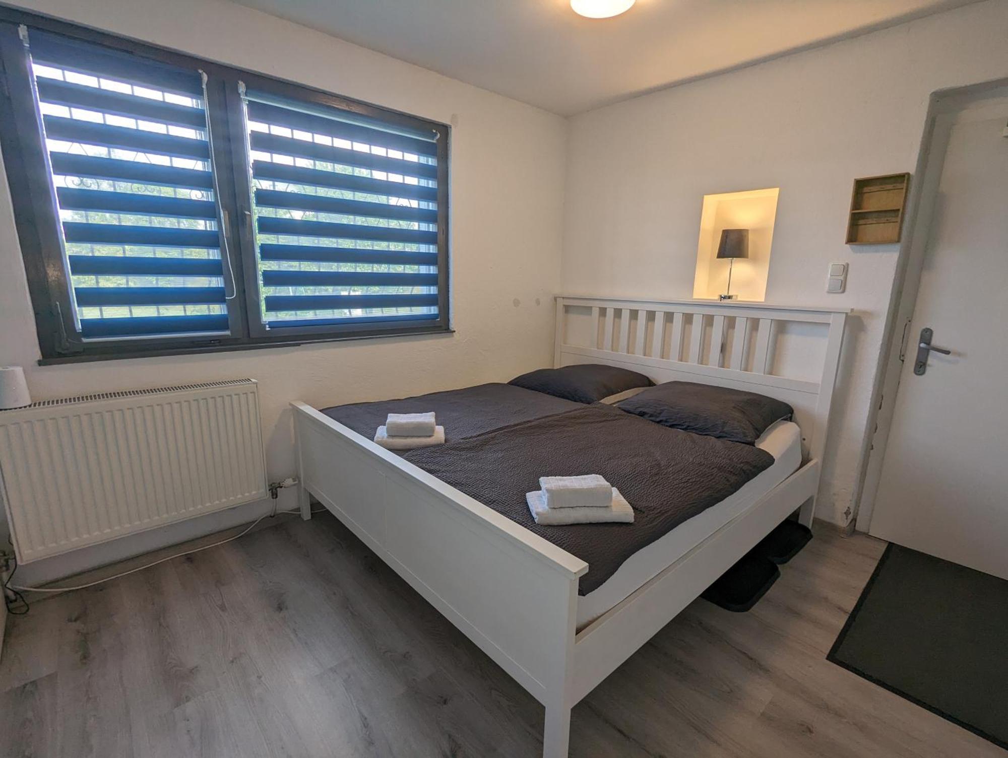 Lovely Studio With Free Parking On Premisis Asten Exterior foto
